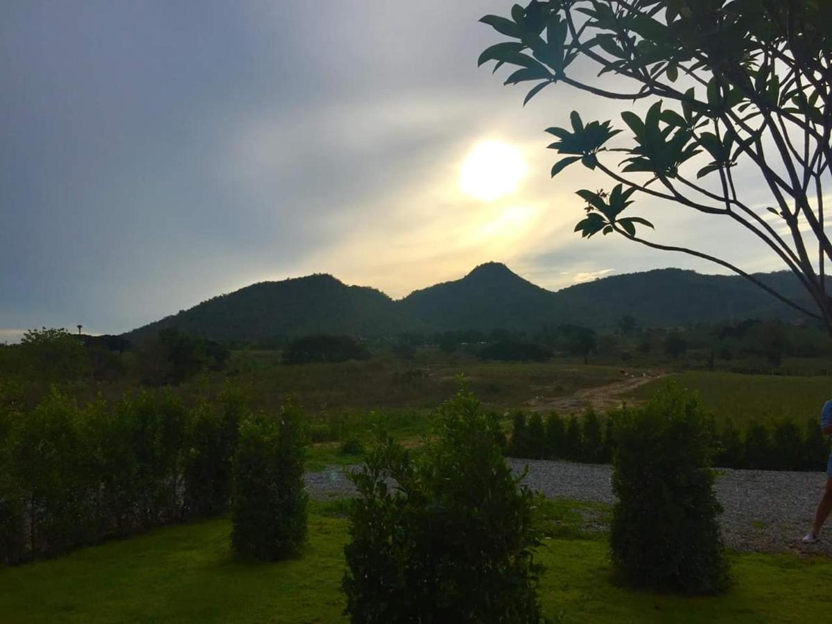 Отель Hua Hin Lae I Aoon Экстерьер фото